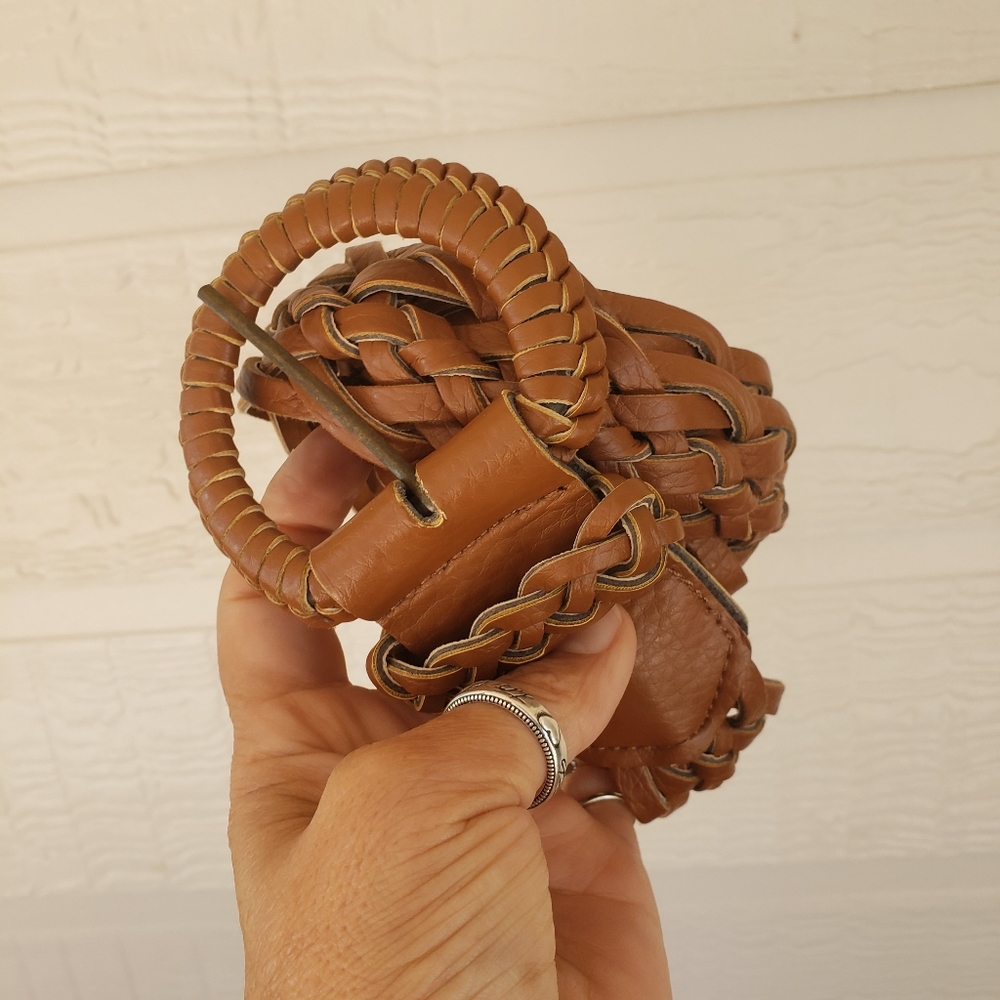 Sz 3 brown braided belt brown faux leather